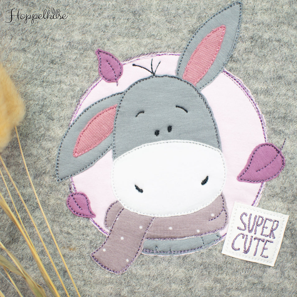 #80 Esel mit Schal Botton Stickwolke