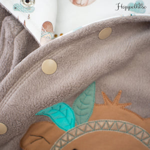 Baumwoll-Fleece Anzug mit Stickbild